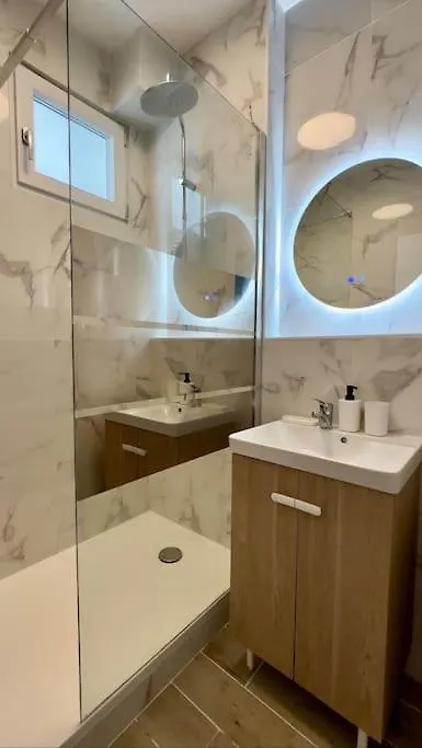 Apartment Charmant 3 Pieces Idealement Situe Menton France