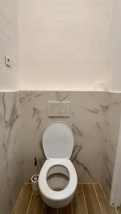 Apartment Charmant 3 Pieces Idealement Situe Menton